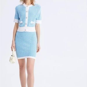 Gorgeous💃🏼2 piece matching knit skirt & top.